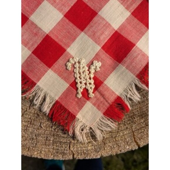 For Vintage Red And White Checkered Embroidered With The Letter W/ M Fringe - Picture 9 of 11